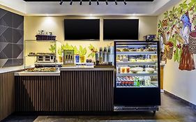 Nh　メキシコシティ　エアポート　T2